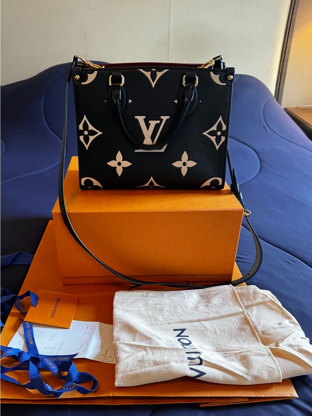 Louis Vuitton Black Monogram On-The-Go PM